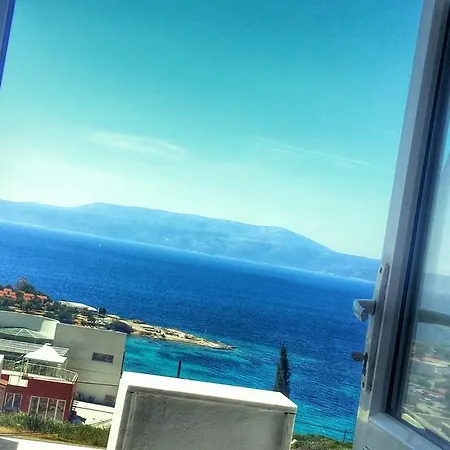Huzur Hotel *